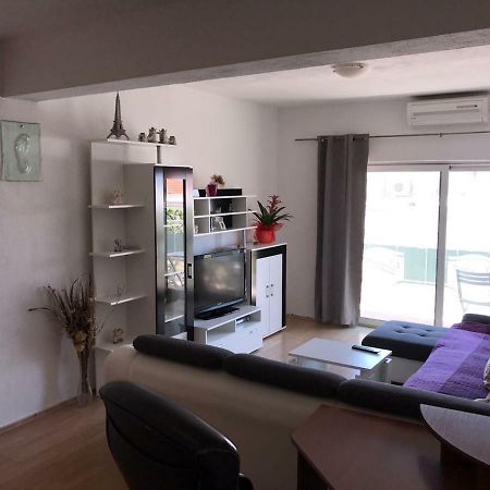 Apartment Nela Baška Voda Εξωτερικό φωτογραφία