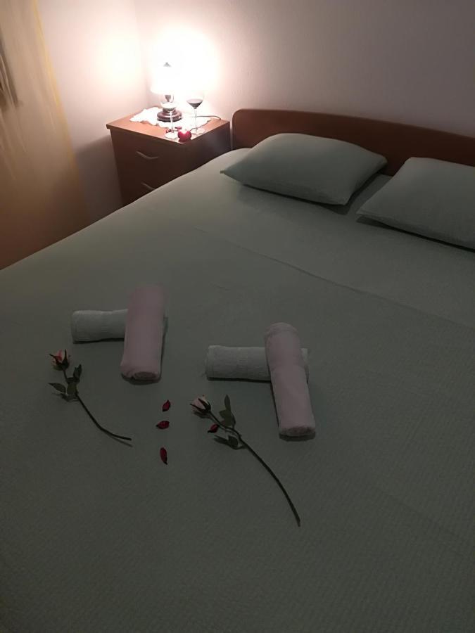 Apartment Nela Baška Voda Εξωτερικό φωτογραφία
