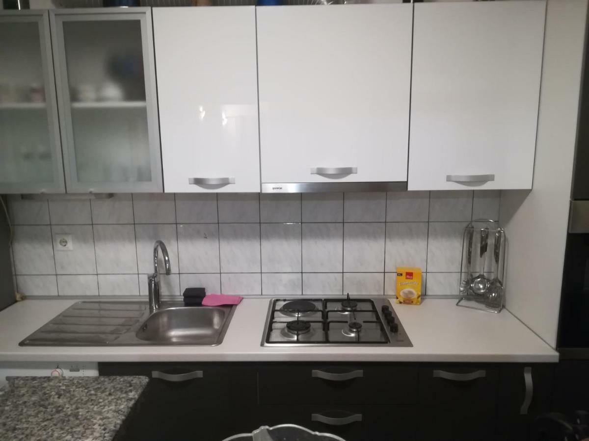 Apartment Nela Baška Voda Εξωτερικό φωτογραφία
